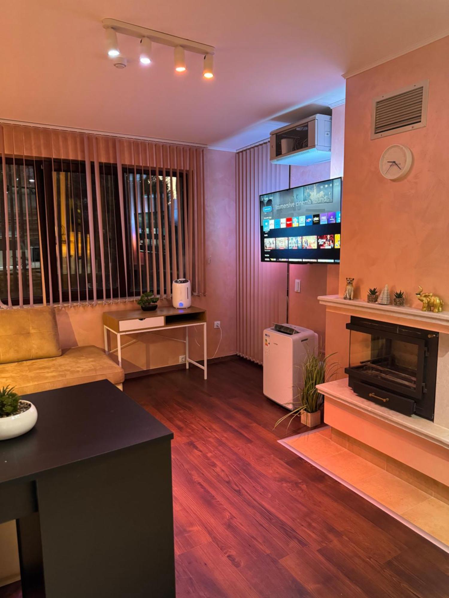 2-Bedroom, 2-Bathroom With Fireplace And Garden At Winslow Infinity Bansko Esterno foto