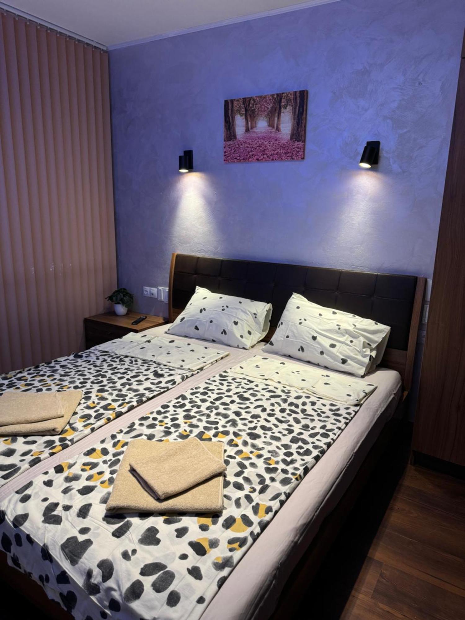 2-Bedroom, 2-Bathroom With Fireplace And Garden At Winslow Infinity Bansko Esterno foto