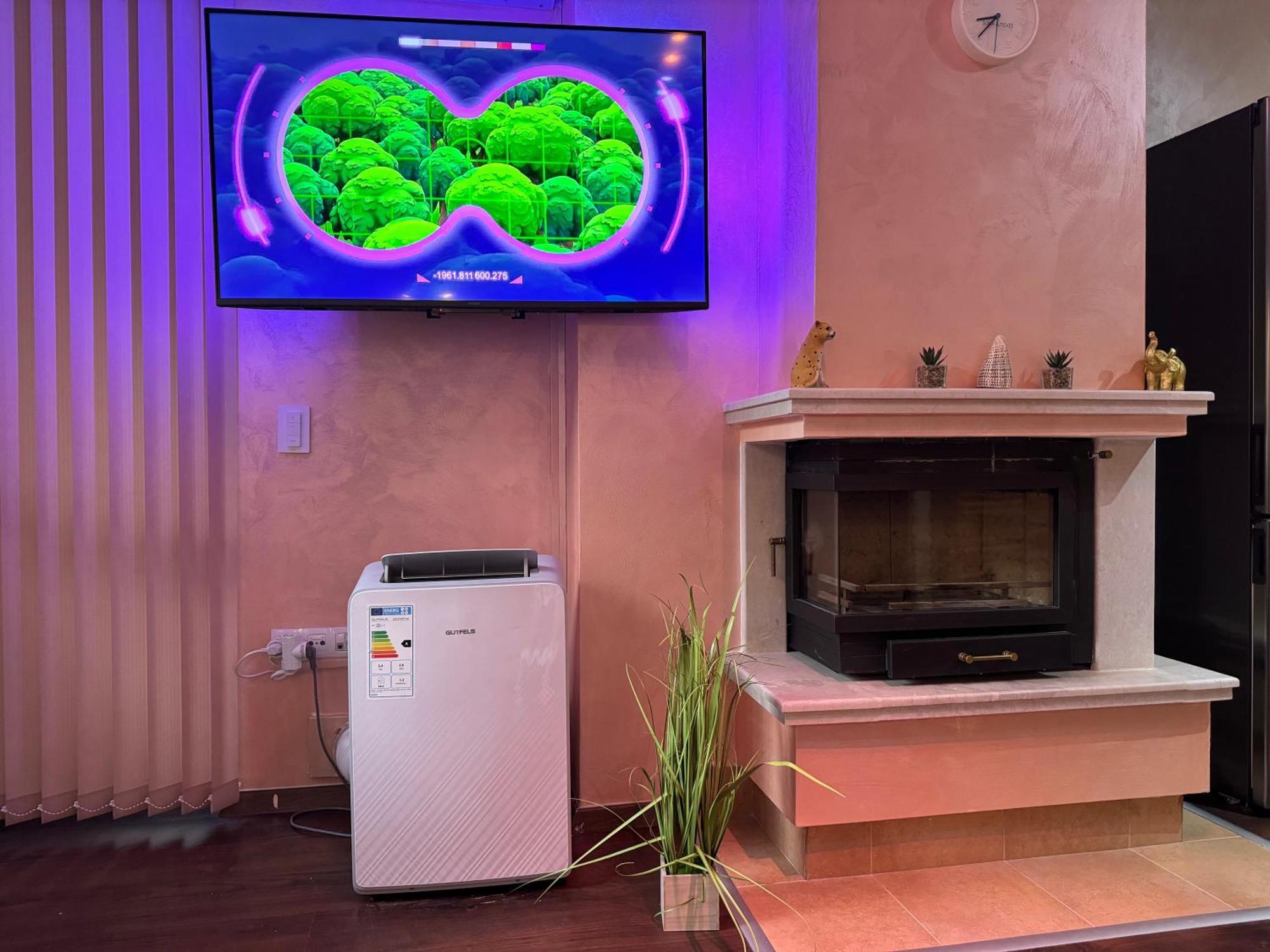 2-Bedroom, 2-Bathroom With Fireplace And Garden At Winslow Infinity Bansko Esterno foto