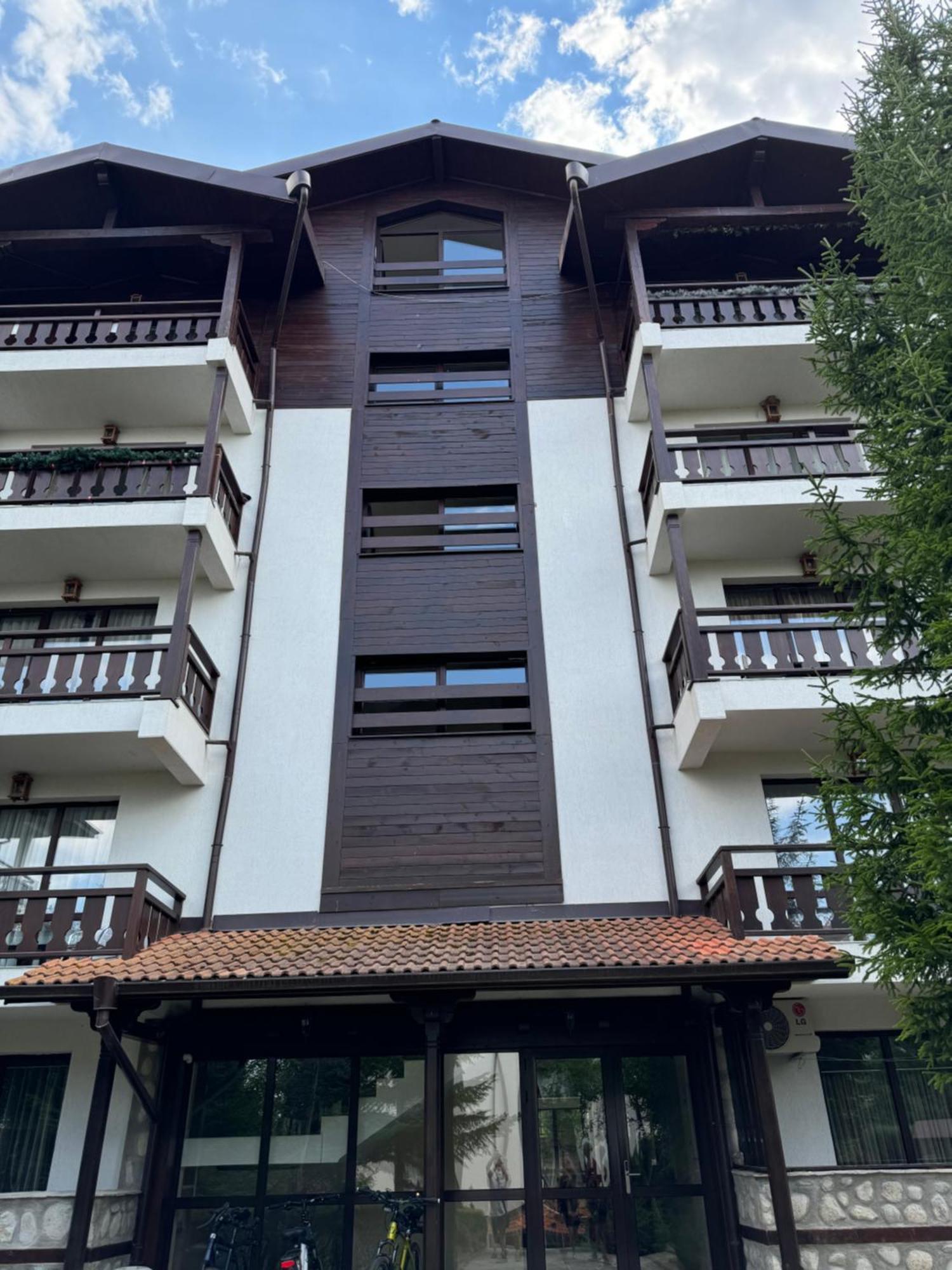 2-Bedroom, 2-Bathroom With Fireplace And Garden At Winslow Infinity Bansko Esterno foto
