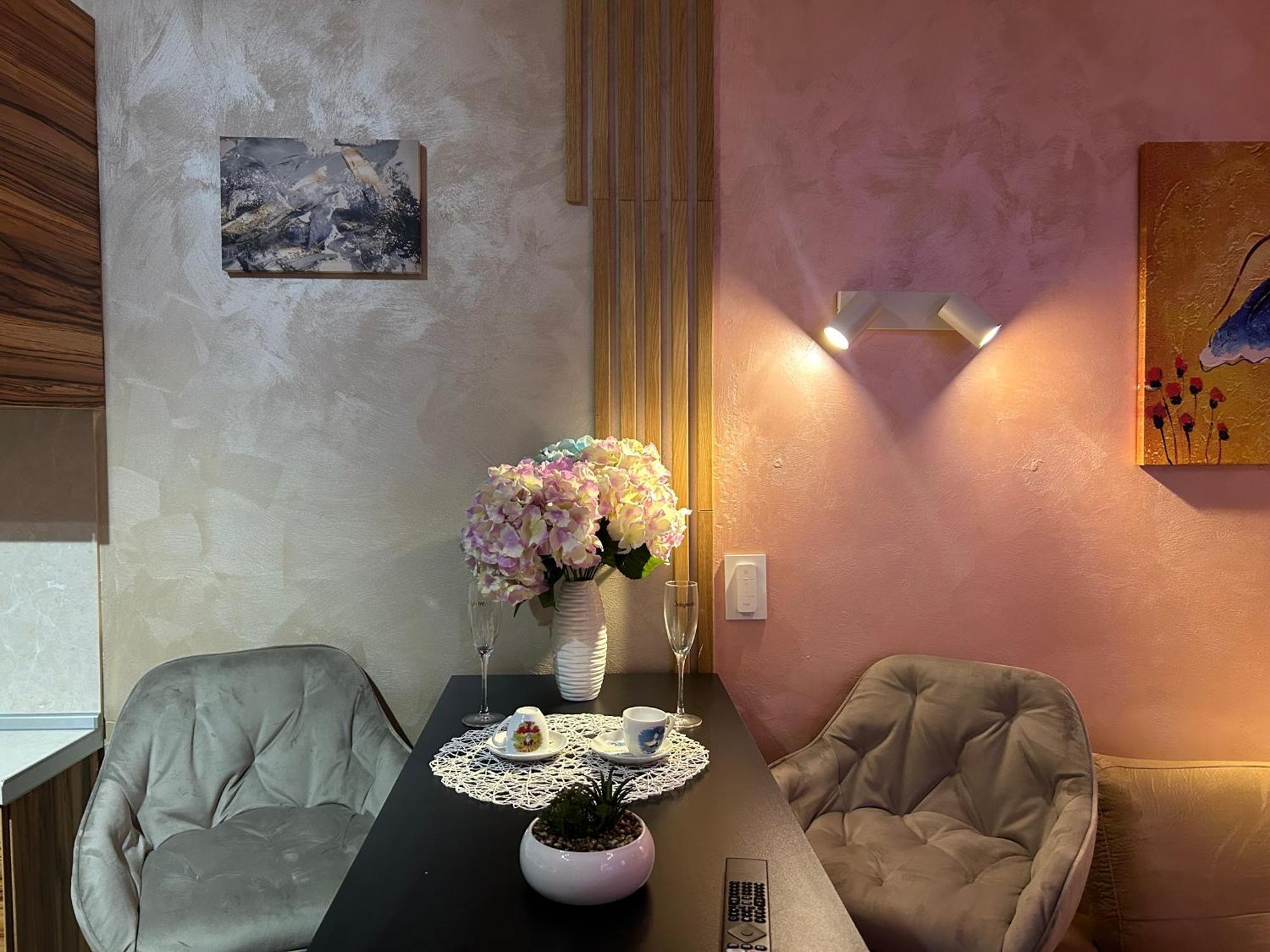 2-Bedroom, 2-Bathroom With Fireplace And Garden At Winslow Infinity Bansko Esterno foto