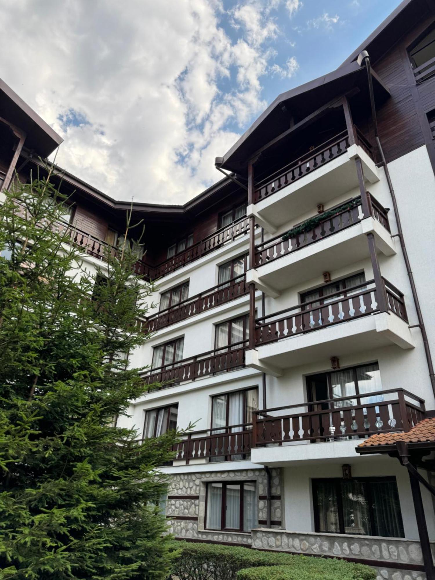 2-Bedroom, 2-Bathroom With Fireplace And Garden At Winslow Infinity Bansko Esterno foto